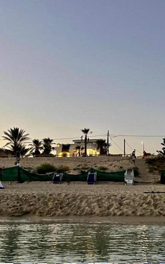 Playa Paraiso 마리나 디 리차노 외부 사진