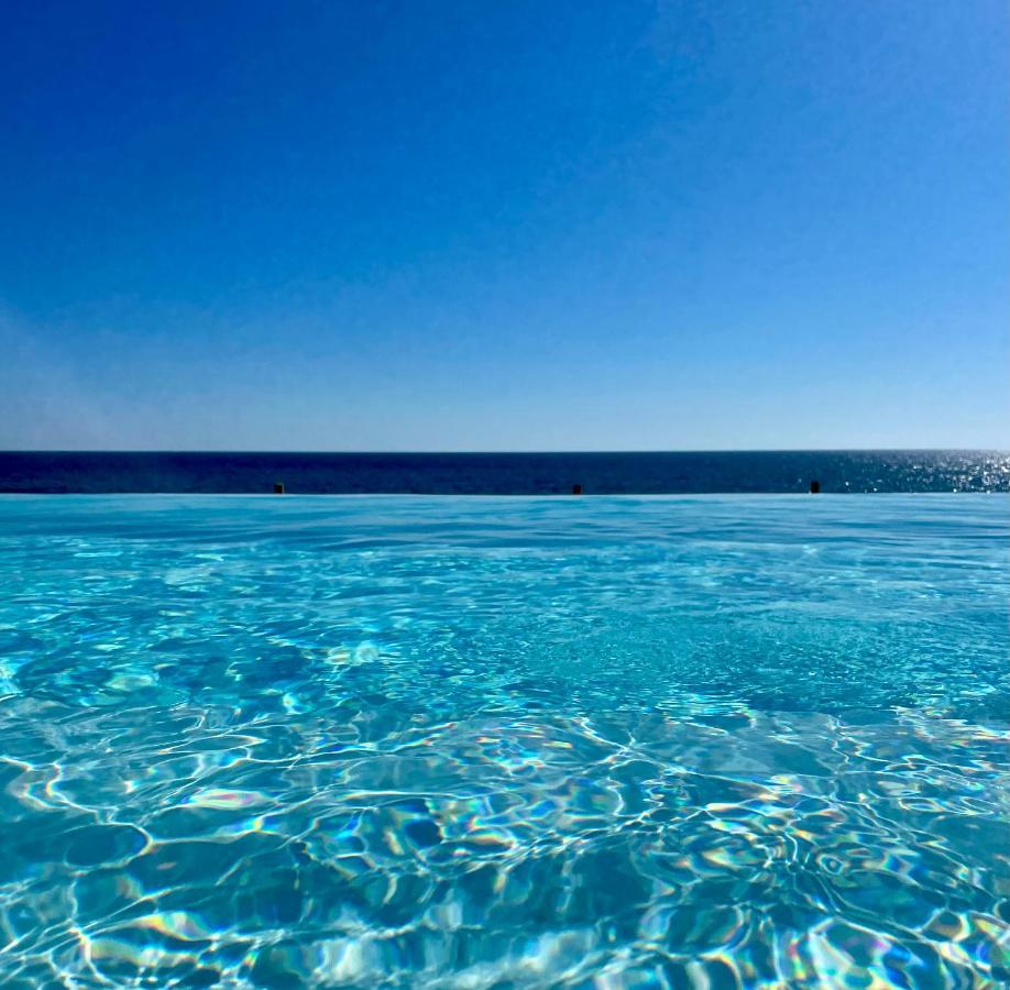 Playa Paraiso 마리나 디 리차노 외부 사진